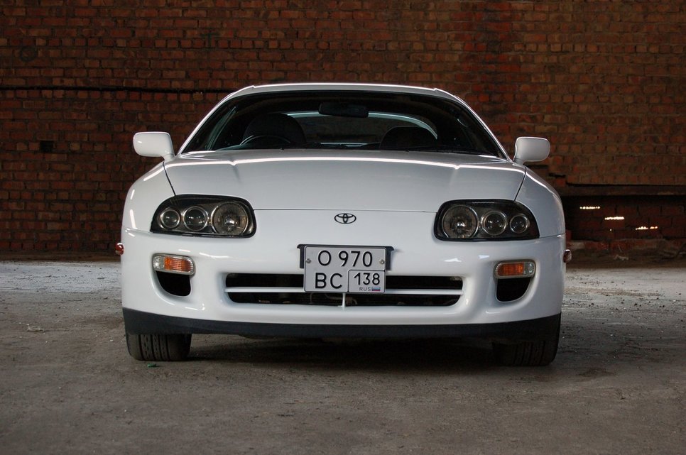   Toyota Supra JZA80 1998   