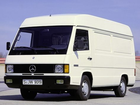 Mercedes-Benz MB100 (W631)
04.1981 - 05.1991
