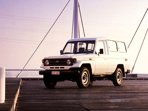 Toyota Land Cruiser 1995 - 1999