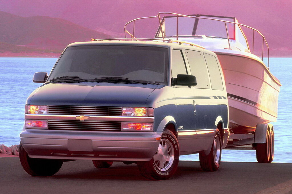 Chevrolet Astro 1994, 1995, 1996, 1997, 1998, минивэн, 2 поколение, M110  технические характеристики и комплектации