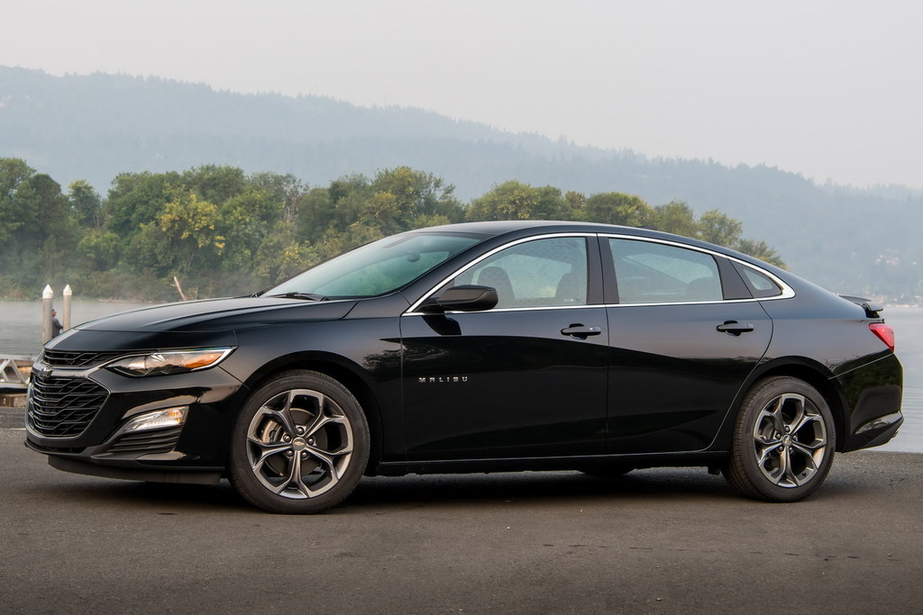 Chevrolet Malibu  2018 2019 2020 2021 2022  9      