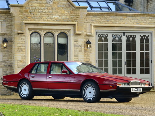 Aston Martin Lagonda 1976 - 1985