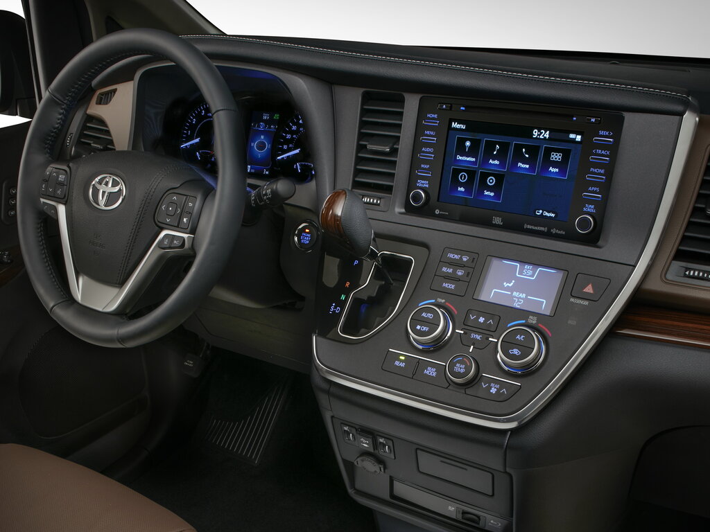 Minivan toyota sienna deals 2018