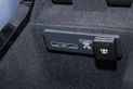   :  Land Rover  250   8 , USB