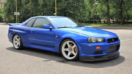   :    Nissan Skyline GT-R R34