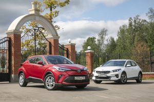 - Kia XCeed vs Toyota C-HR.   ,   !