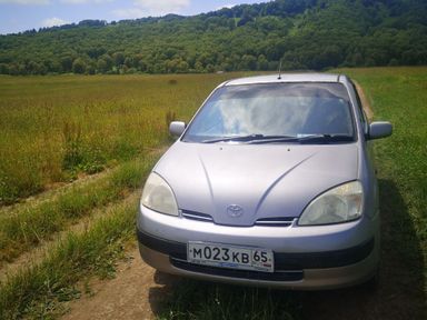 Toyota Prius, 1998