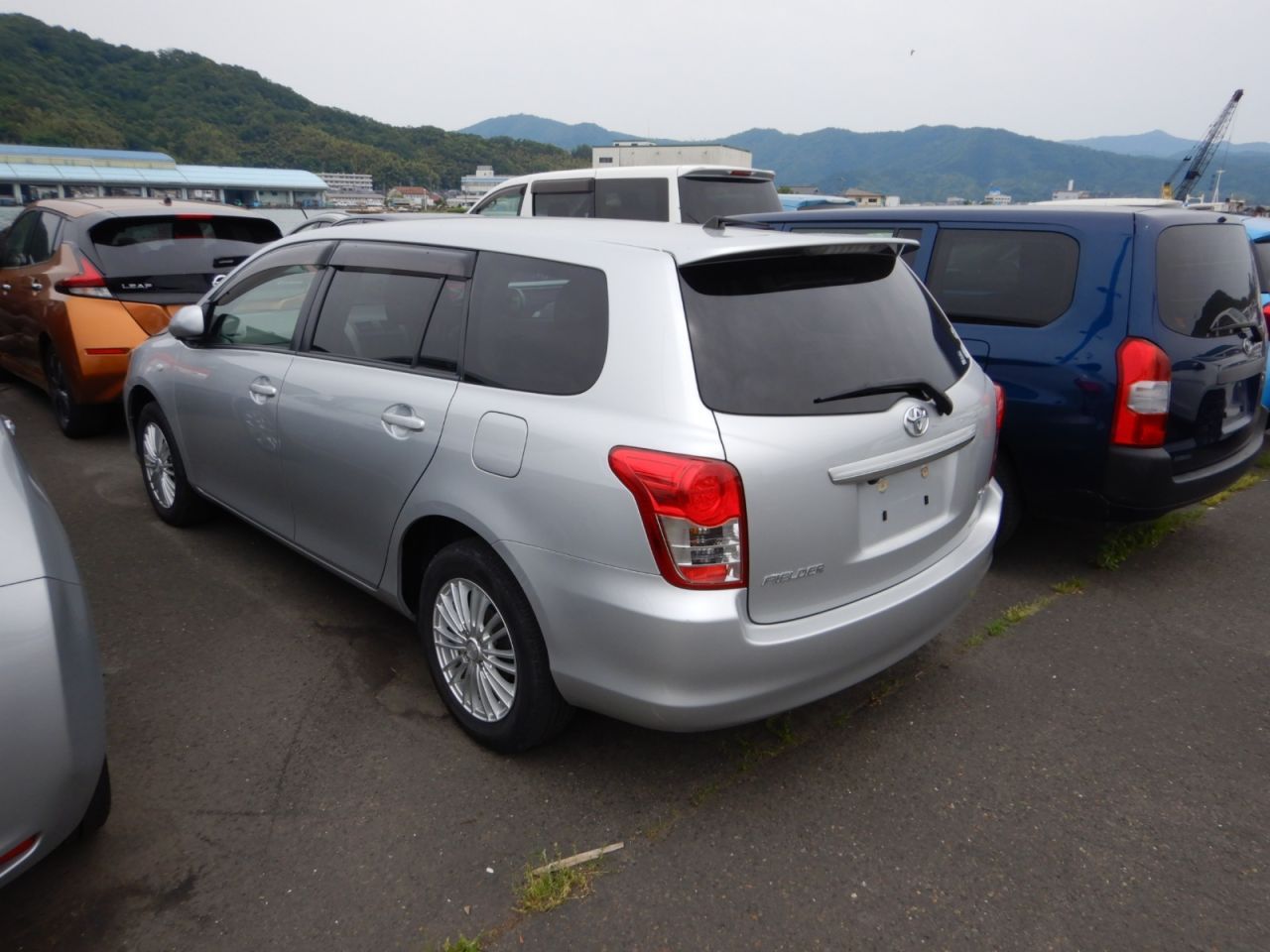 Toyota Corolla Fielder 2010 универсал