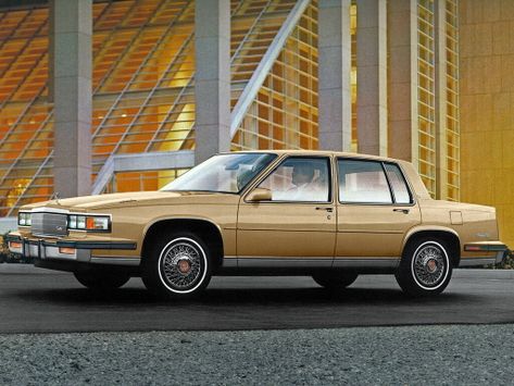 Cadillac DeVille 
05.1984 - 04.1988