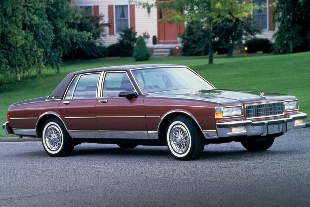 Chevrolet Caprice 2-й рестайлинг 1986, 1987, 1988, 1989, 1990, седан, 3  поколение технические характеристики и комплектации