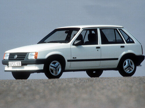 Opel Corsa 1985 - 1987