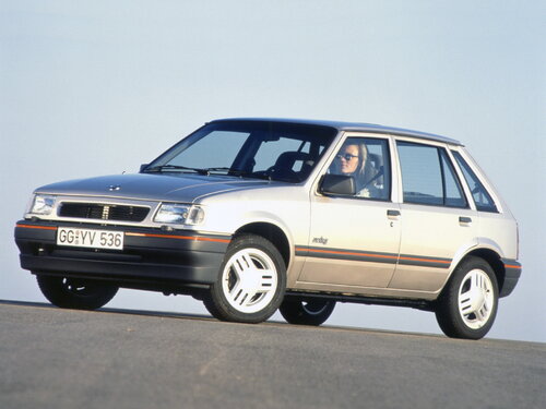 Opel Corsa 1990 - 1993