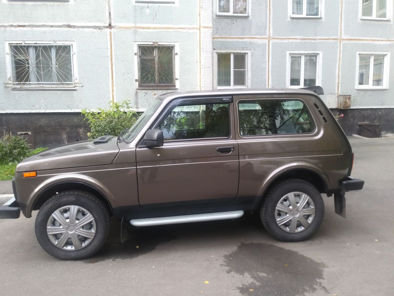 Купить Лада 4x4 Нива в России: продажа ВАЗ Нива с пробегом и новых, цены.