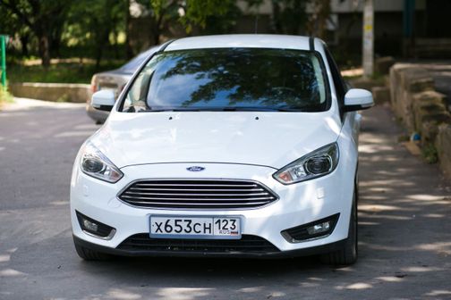 Ford Focus 2015 - отзыв владельца