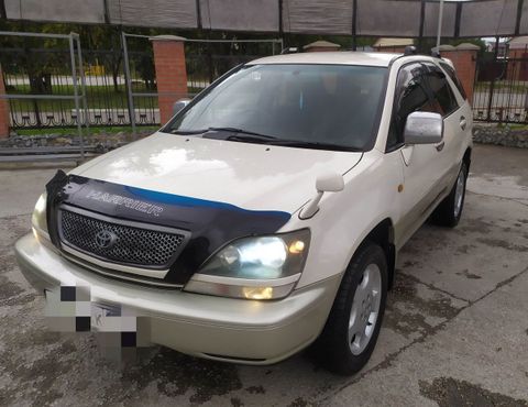 Toyota Harrier 2001 салон