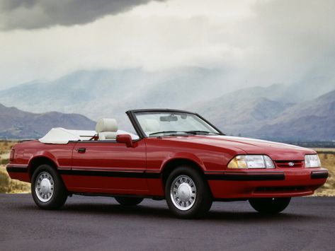 Ford Mustang 
08.1986 - 09.1993