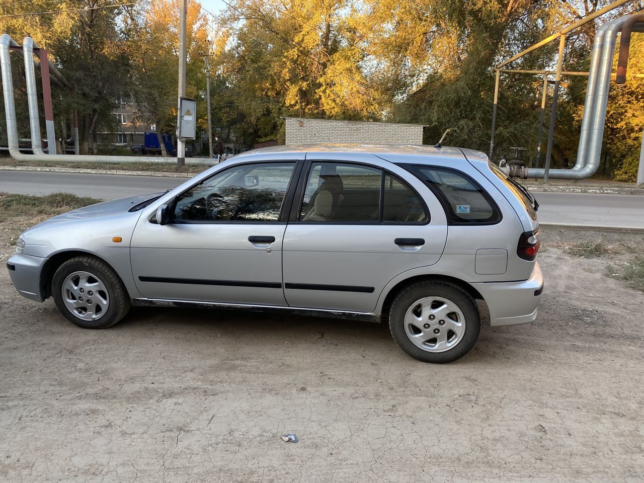 Ниссан Альмера 1998 Фото