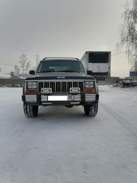 Jeep Cherokee 1992 - отзыв владельца