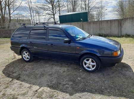 Volkswagen Passat 1992 - отзыв владельца
