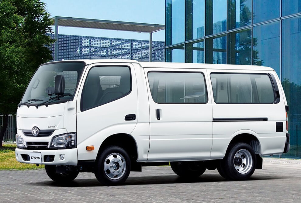Toyota Dyna 3-  2016 2017 2018 2019 2020    7      