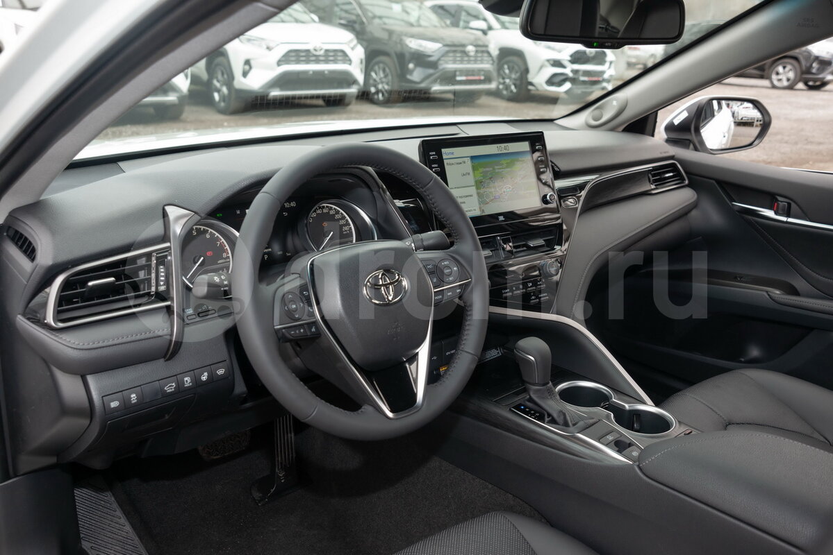 Toyota camry безопасность. Камри Люкс САФЕТИ 2.5. Toyota Camry Luxe Safety 2.5. Люкс САФЕТИ комплектация Камри 2.5. Камри 70 Люкс Сейфети 2.5.