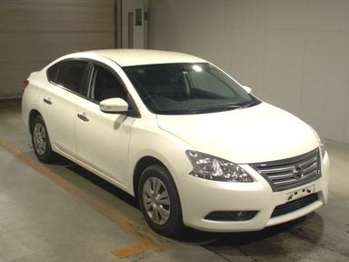 Nissan Sylphy 2015   |   15.05.2021.