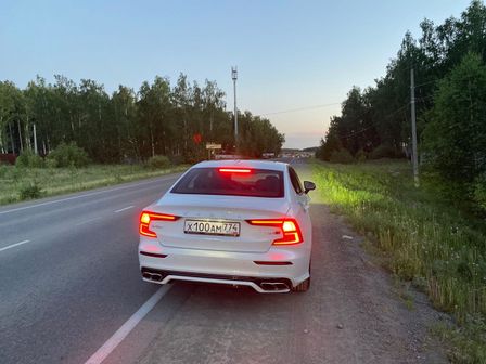 Volvo S60 2019 - отзыв владельца
