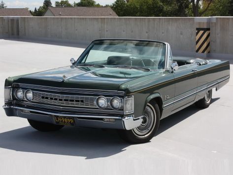 Chrysler Imperial 
10.1966 - 09.1967