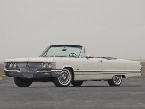 Chrysler Imperial 
10.1967 - 09.1968