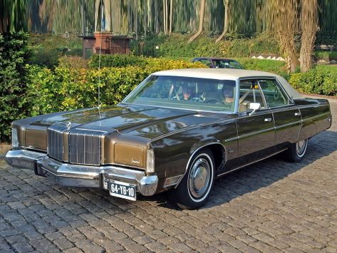 Chrysler Imperial 
10.1973 - 09.1974