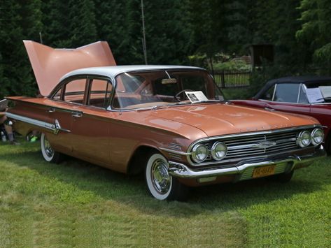 Chevrolet Impala 
10.1959 - 09.1960