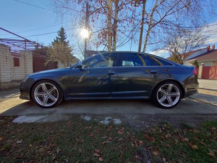 Audi RS6 2010 - отзыв владельца