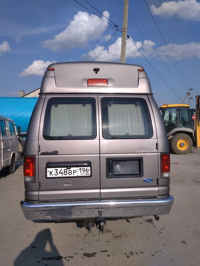 Ford Econoline 1993 6