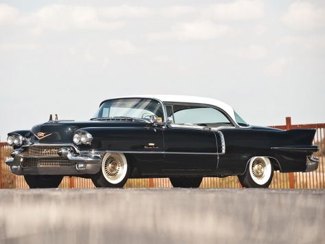 Cadillac Eldorado 
10.1955 - 10.1956