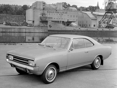 Opel Rekord (C)
08.1966 - 11.1971