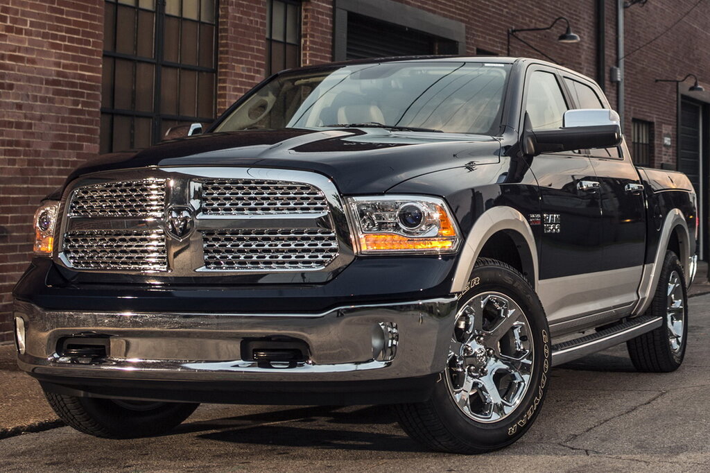 2015 Dodge Ram 1500 Rebel 5.7 HEMI - уникальный внедорожник с мощным двигателем - характеристики, обзор, отзывы 2015 Dodge Ram 1500 Rebel 5.7 HEMI: характеристики, обзор, отзывы
