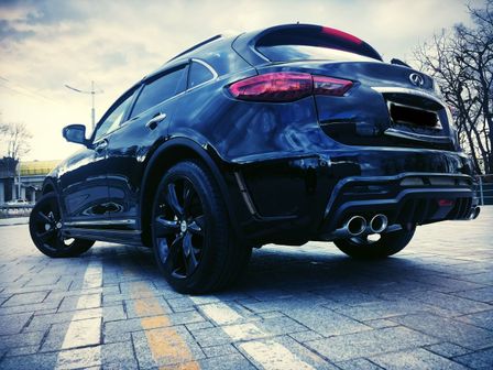Infiniti FX37 2010 -  