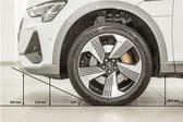 Audi e-tron 2018 - Клиренс
