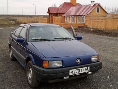 Volkswagen Passat 1988   |   15.08.2021.