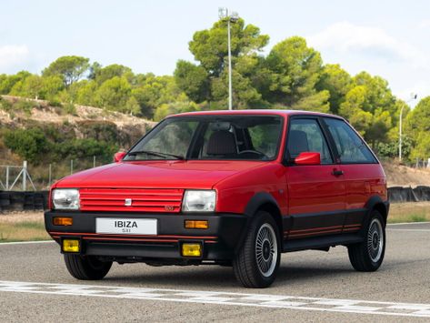 SEAT Ibiza (021A)
04.1984 - 03.1991