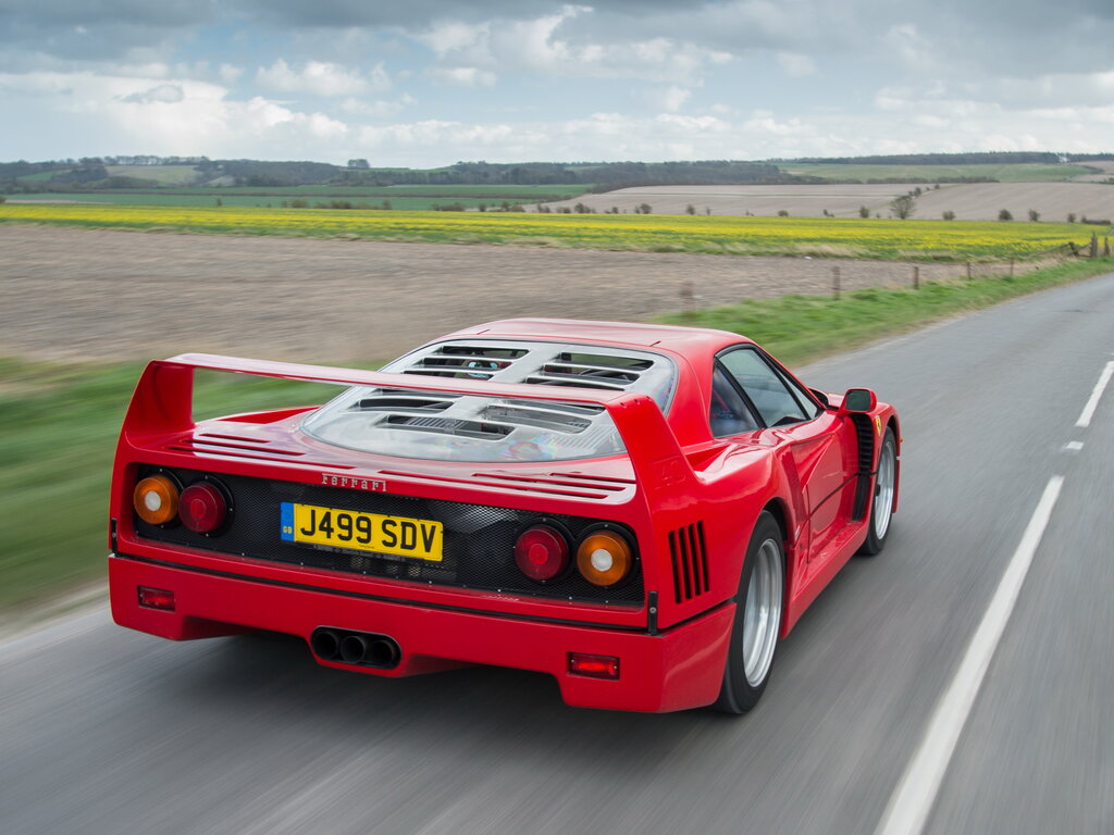 Ferrari f40 1991 2