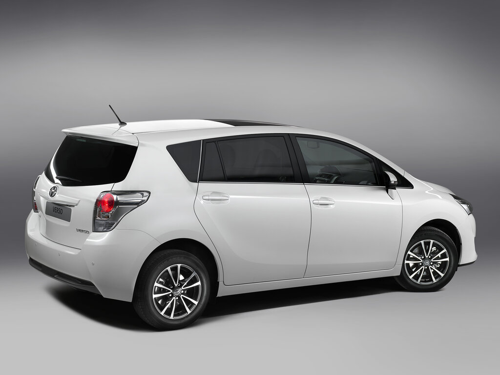 Компания Toyota определилась с парижскими премьерами - ДРАЙВ