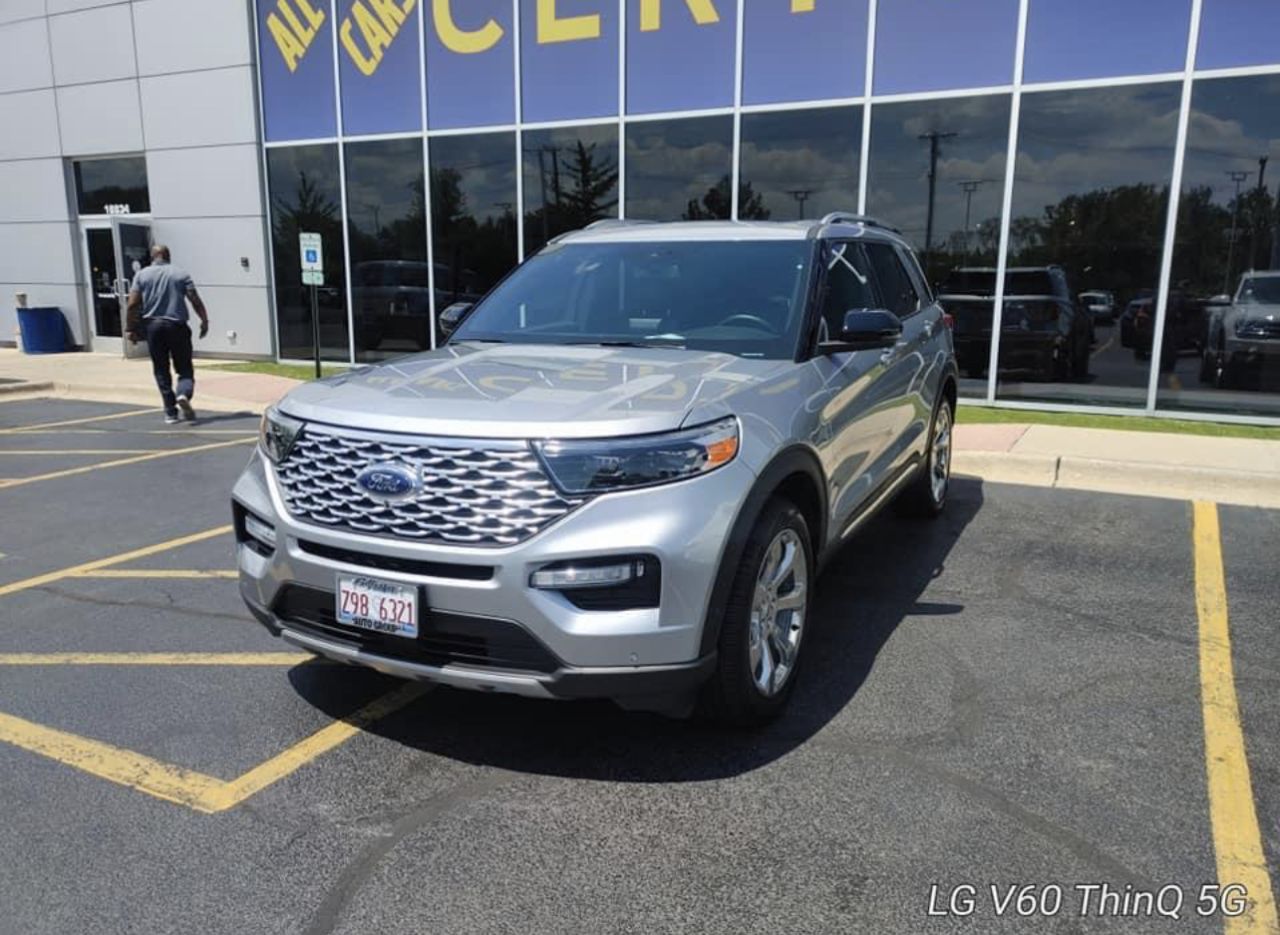 Ford Explorer 2020 3     9       VW Atlas    