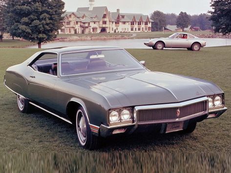 Buick Riviera 
10.1969 - 09.1970