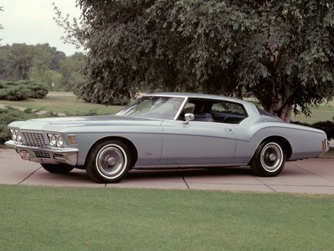 Buick Riviera 
10.1971 - 09.1972