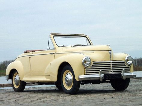 Peugeot 203 
10.1951 - 02.1956