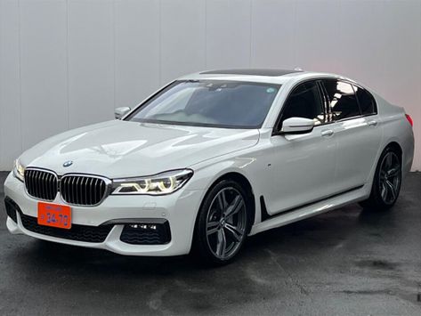 BMW 7-Series 
10.2015 - 05.2019