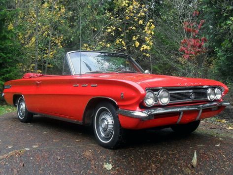 Buick Skylark 
09.1961 - 09.1962
