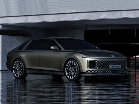 Hyundai представила седан Grandeur нового поколения - Российская газета