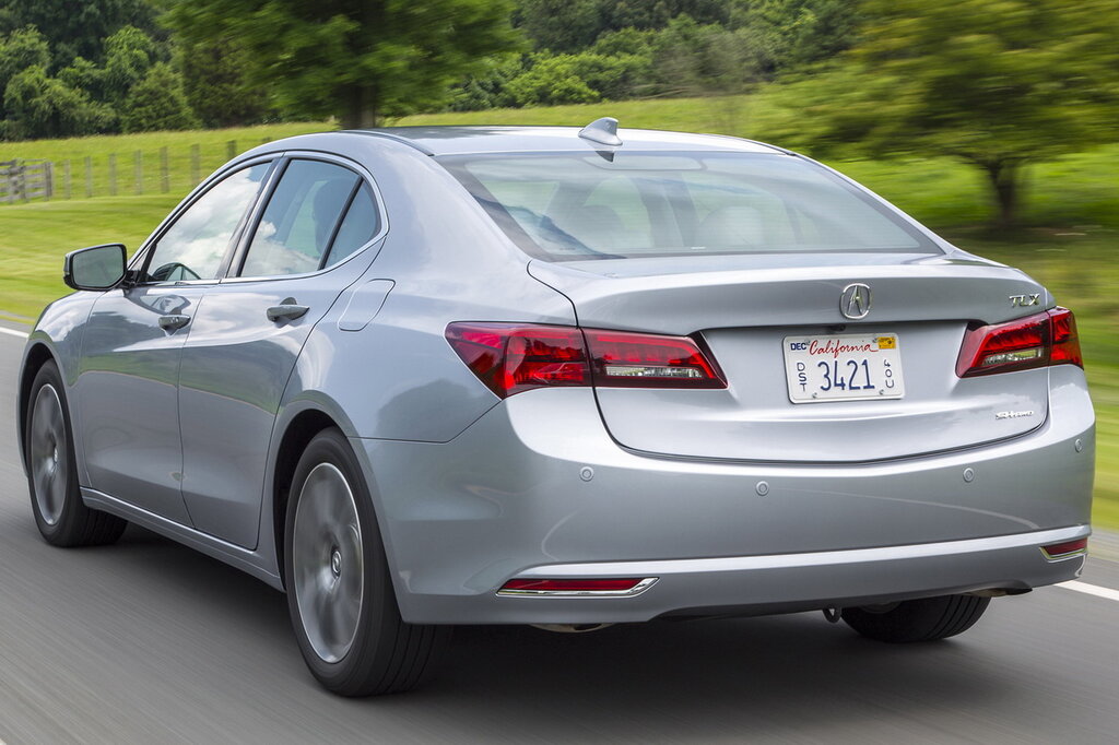 Acura седан TLX